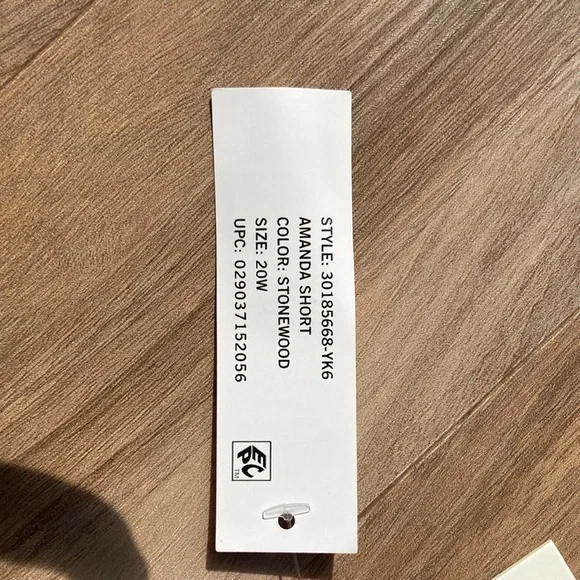 Gloria Vanderbilt Amanda shorts w slimming panel flex denim short 20W - Picture 9 of 17